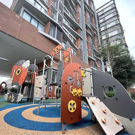 Free Parking Bell Suite Sepang Near Klia Airport Kl Klcc Kampong Bekoh Exterior photo