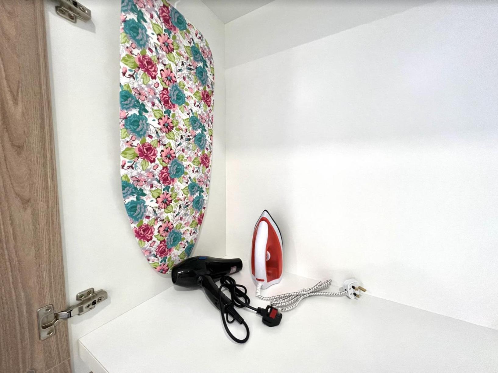 Free Parking Bell Sepang Near Klia Airport Kl Klcc Kampong Bekoh